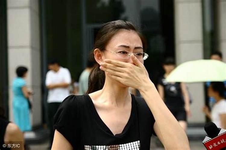 爸爸梦见女儿死了什么预兆？