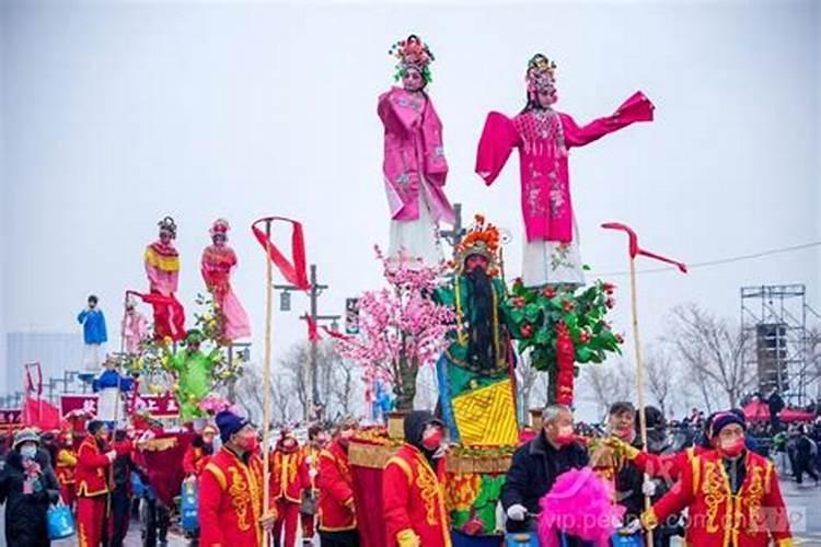 82年属狗哪年转大运,82年属狗人一生运势如何？