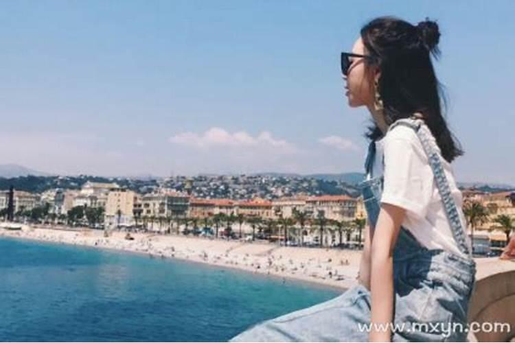 梦见分手已久的前女友是什么预兆？