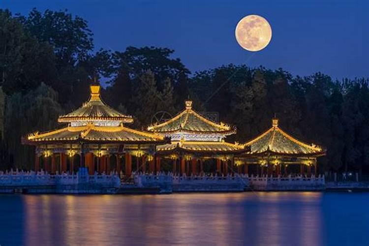 中秋节北京旅游去哪里比较好玩 北京中秋节旅游哪里好玩