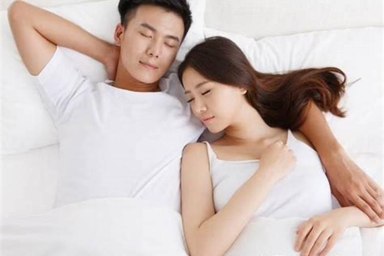 老婆坚决要跟我离婚,现在电话,微信什么都拉黑了,怎么挽回呢？