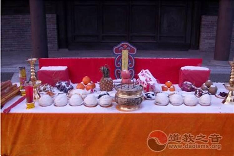 请大家帮我想一个小名儿!他是个男孩九月初九出生的!希望他能有个淘气...