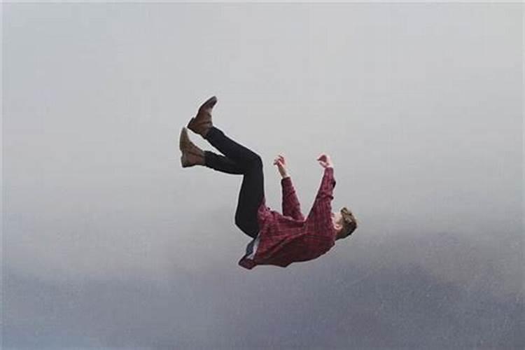 2025年对属羊人不利吗