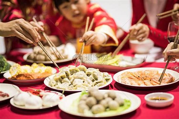 除夕吃饺子吗,什么时候吃饺子？