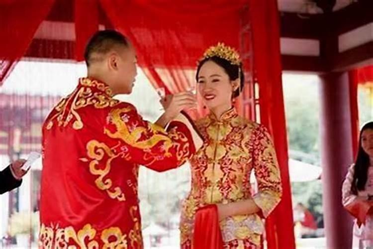 哪些八字离婚后还能复合？