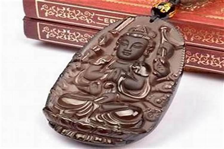 一九九八年出生,阳历十月二十八,阴历九月初九。女命,属虎,中午两点零一...