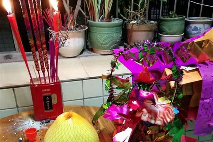 八月十五贡月亮的贡品怎么摆