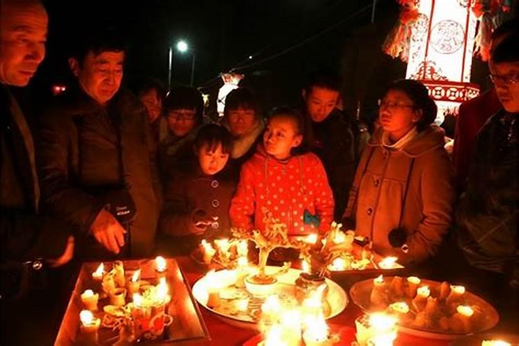 左眼跳右眼跳有什么民间说法不同时辰跳动代表什么预兆