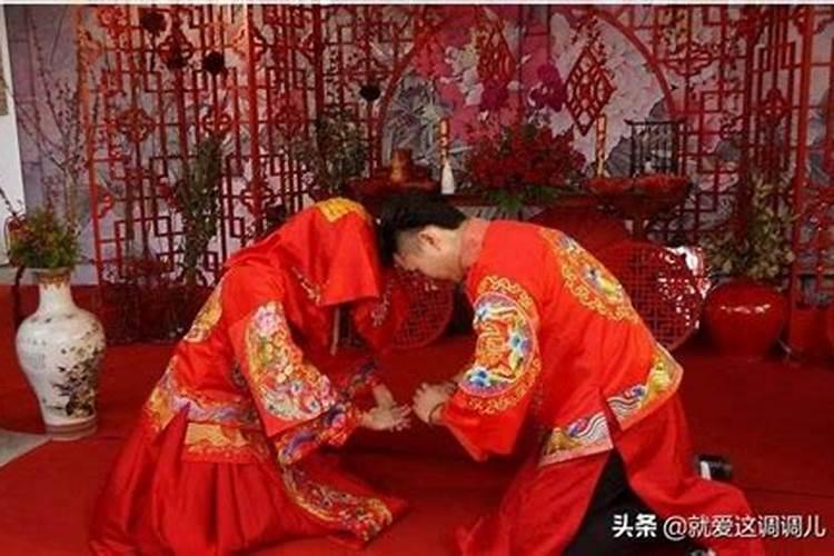 梦见出殡队伍从身边经过