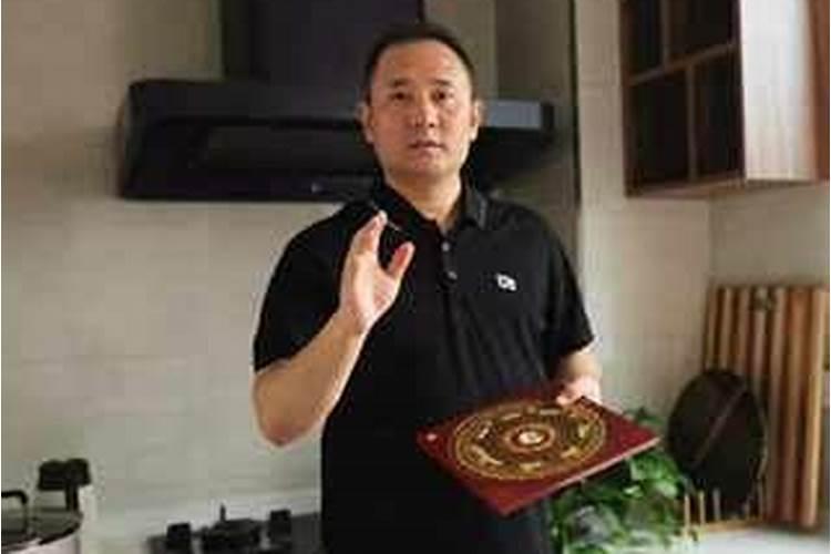 俩人合不合适的生辰八字 八字不合怎么回答