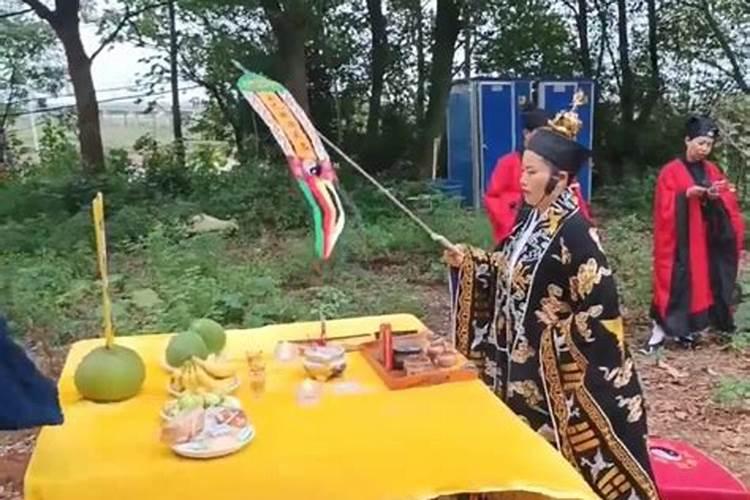 母亲替女儿向观世音求子可不可以