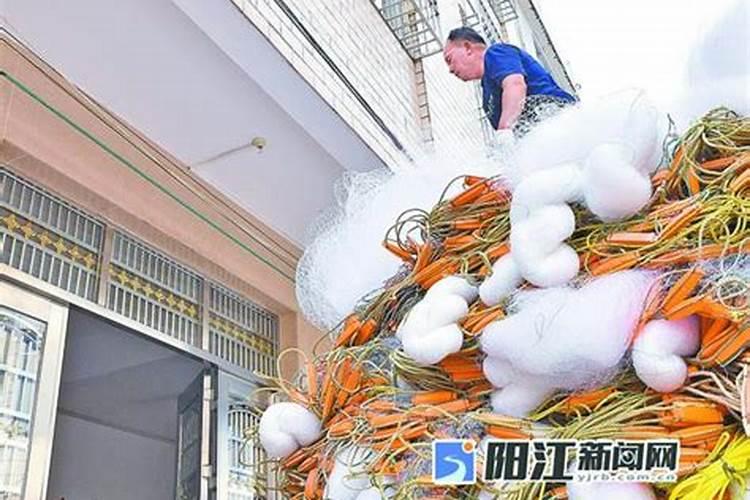 农历七月十五跟别人要钱好吗