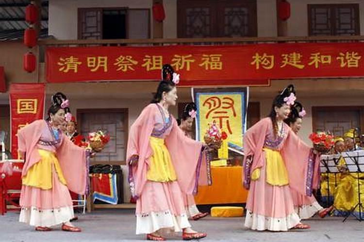 寒冬腊月 (打一数字)
