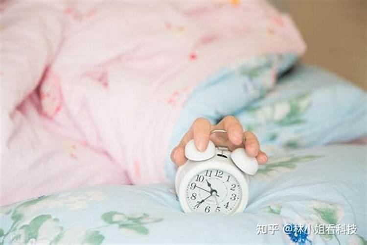 大年初一熬夜到几点