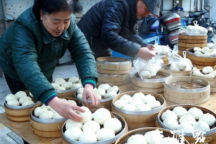 小年吃包子还是饺子