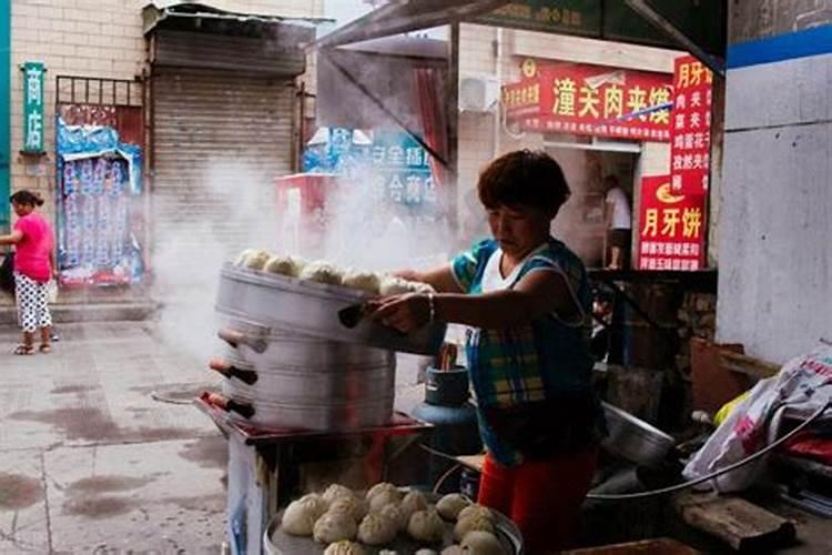 2025年化太岁手绳什么时候戴