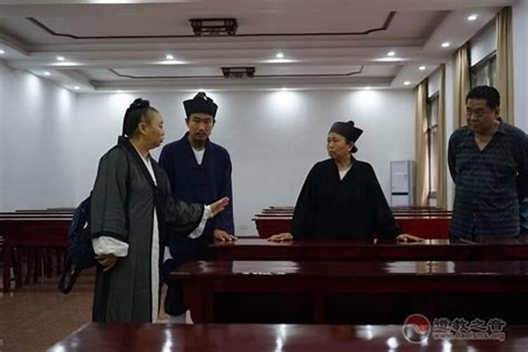 梦见买女人内裤的预兆