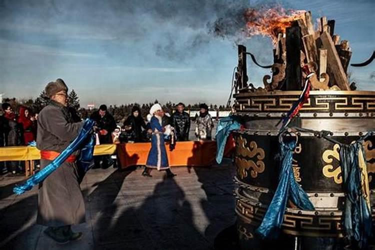 你不知道的小年习俗 蒙古族腊月二十三祭火节
