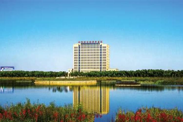 本人是1986年的,在哪些年犯太岁或冲太岁或害太岁。？？？