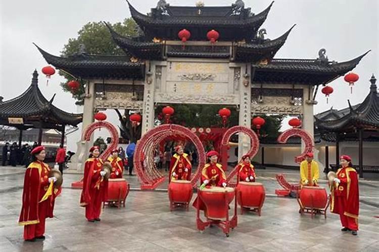 土命和土命是相生还是相克