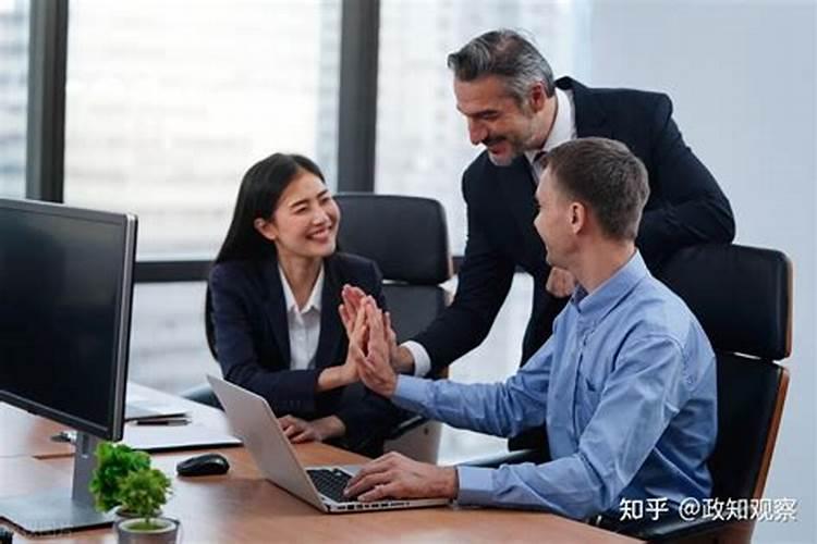 梦见死去的叔叔升官了