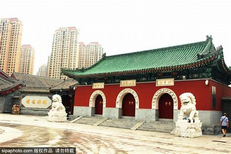 去旅游的话,济南和天津哪个比较好？