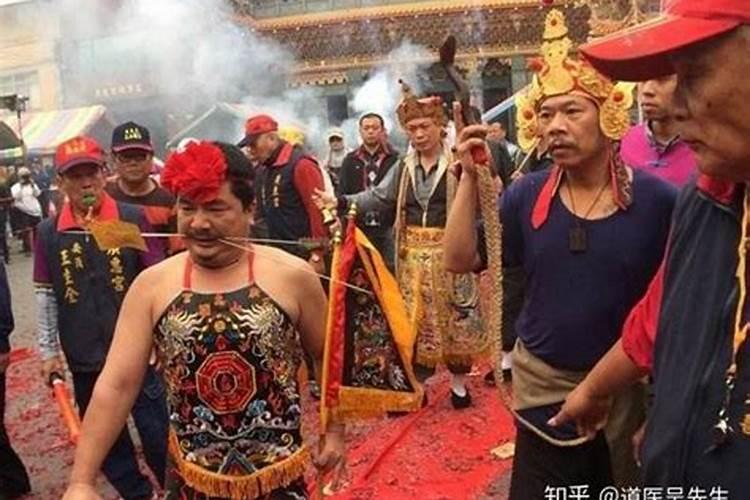 属兔的本命年是多少岁？