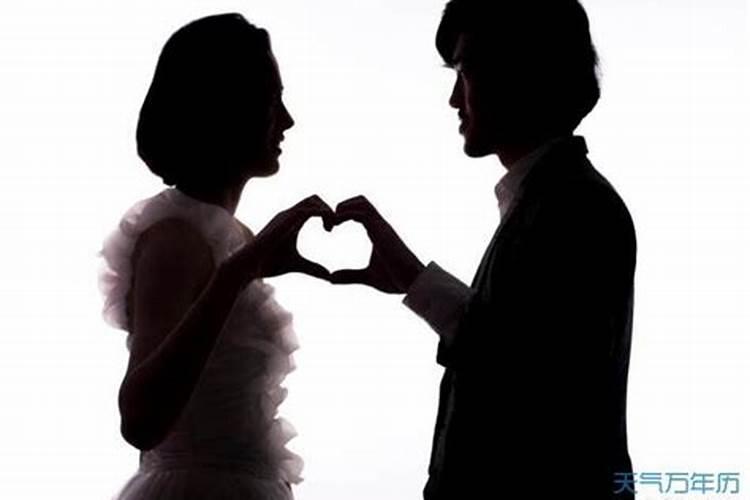 女友做春梦,对象不是自己的男朋友,这说明什么？