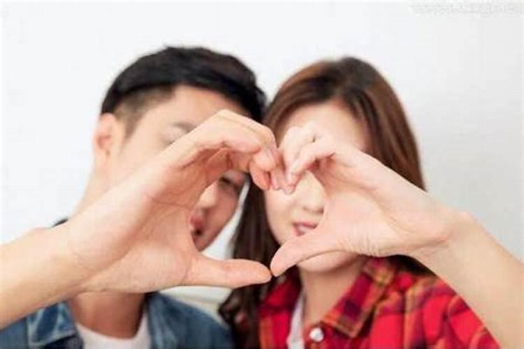 梦到女朋友出轨是什么征兆？