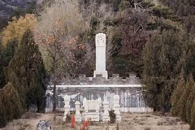 梦见坟墓风水好