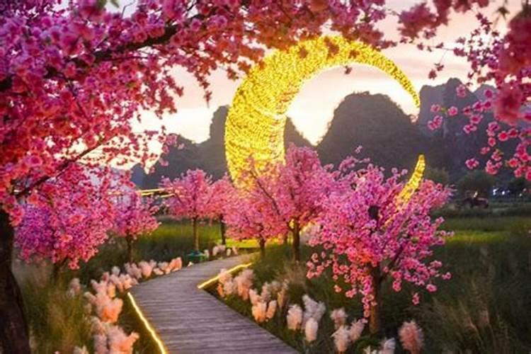 哪里的中秋节要杀鸡,玩宝塔