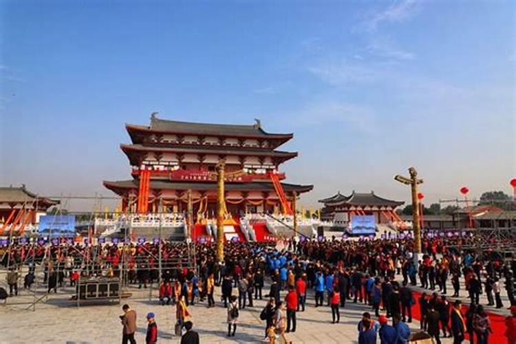 79年正月初二午时生人犯孤寡吗!求大师算命