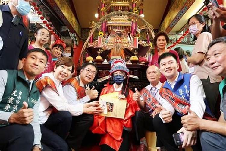 马年出生王姓男孩取名 弘易好不好