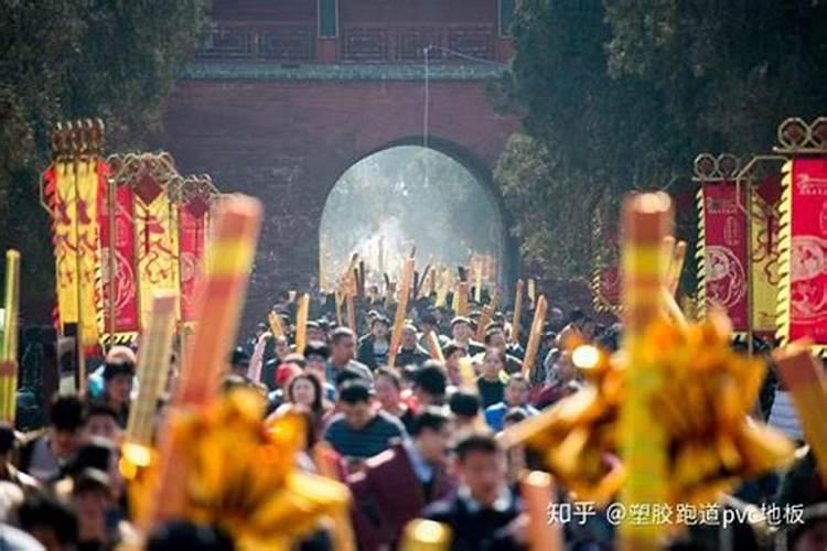 梦见与父母上香拜佛的预兆