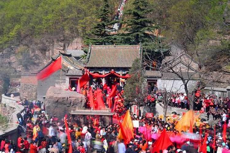 华山什么时间有庙会