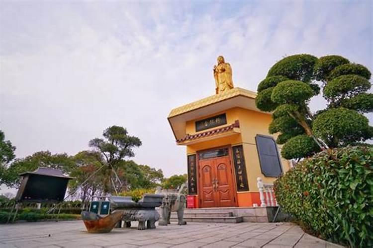 安葬择吉日的正确方法