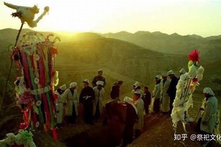 我打了小孩刚满月能去拜菩萨吗？