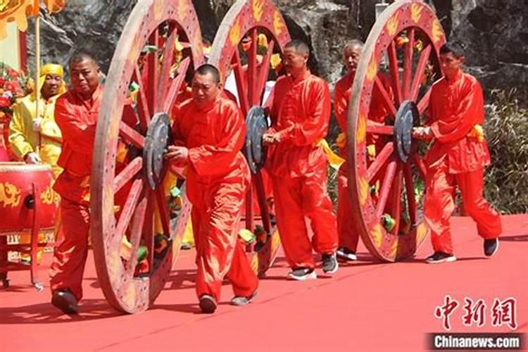 清明节黄山人多吗