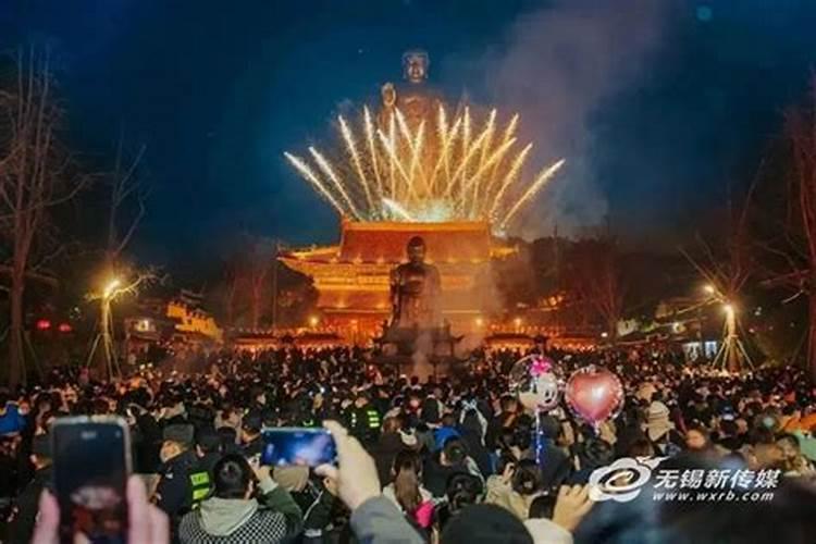 三十的鞭炮怎么放？有什么讲究吗？