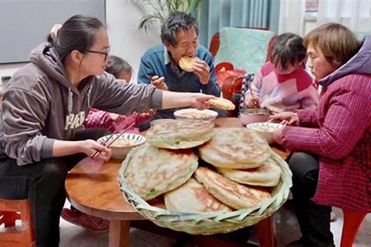 过年给天地上供什么时间摆过年给天地上供哪个时间摆