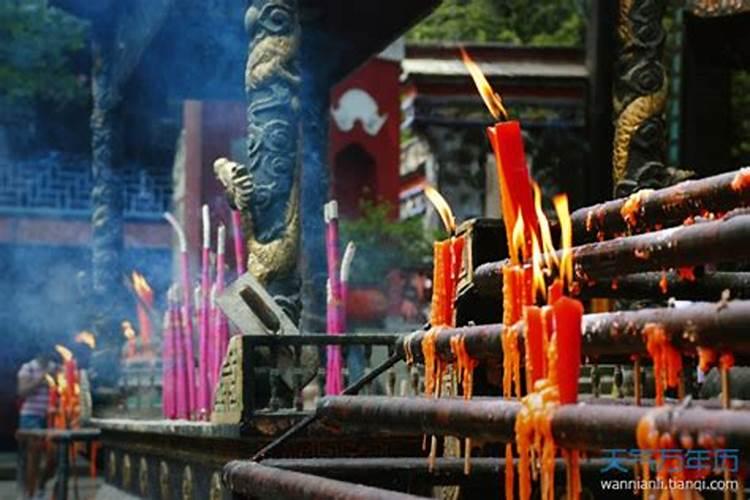 鬼节上坟有什么讲究时间