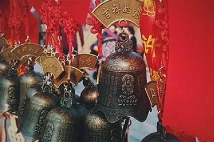 梦见洗公厕