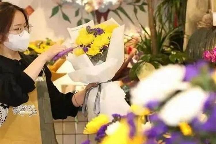 清明节上坟可以用普通白酒吗 清明喝什么酒