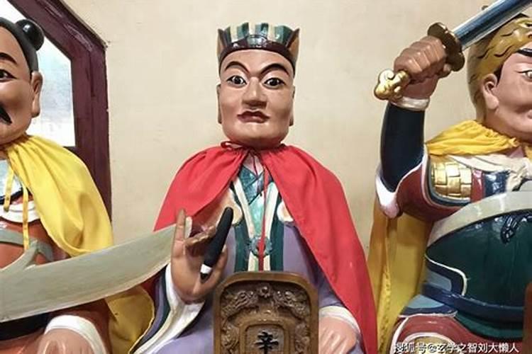 属龙哪一年犯太岁,00年属龙人犯太岁的年份