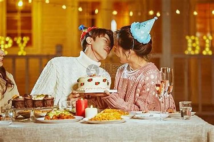 96年属鼠女的和什么属相最配96女鼠配什么生肖最好
