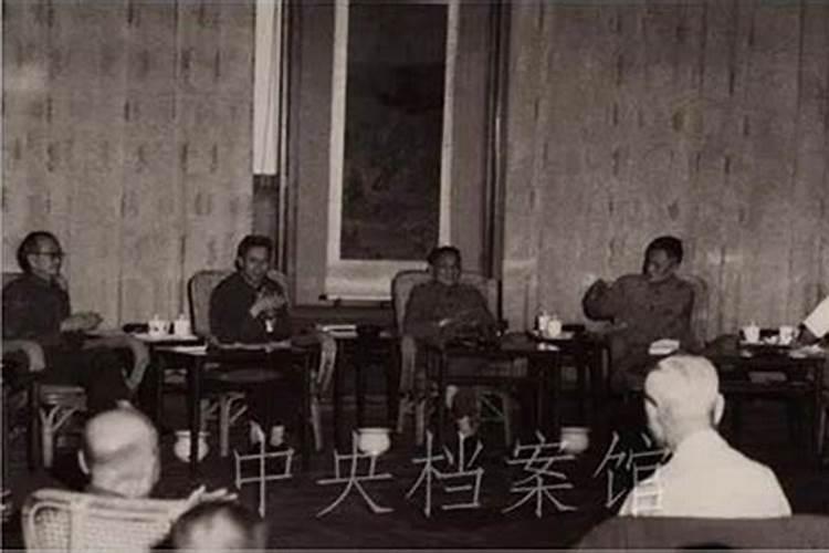 1977年出生属蛇女运程 每月运势详解？