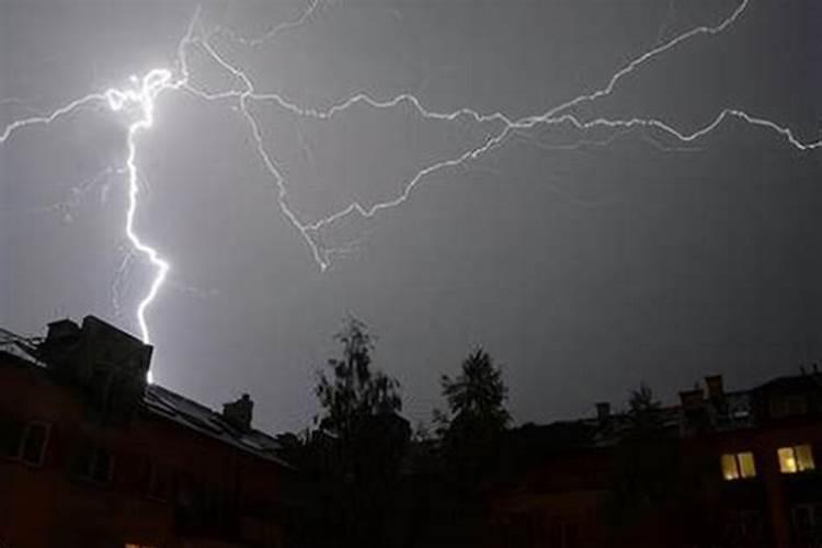 正月十五下雨的说法正月十五下雨打雷不好