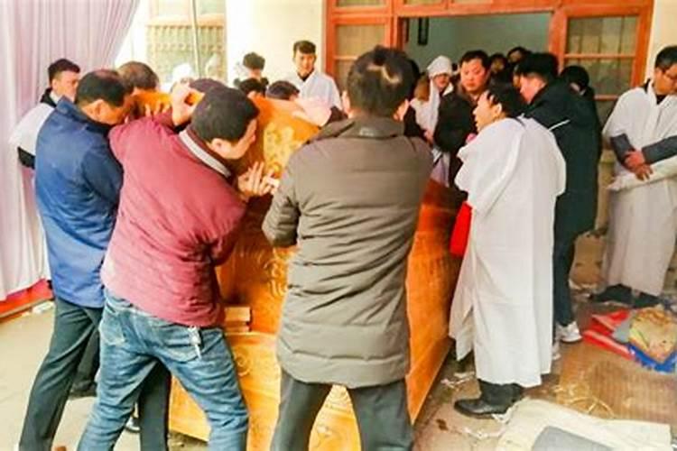 人死了,为什么要做哀礼呢