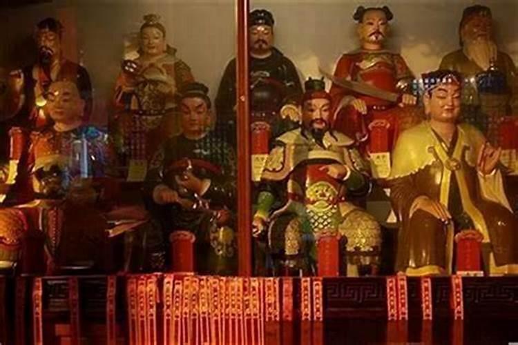 属鼠人2025全年运势详解