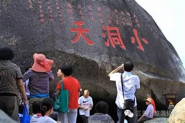 带80岁老人去旅游,去哪里比较好,成都八十岁老人旅游景点